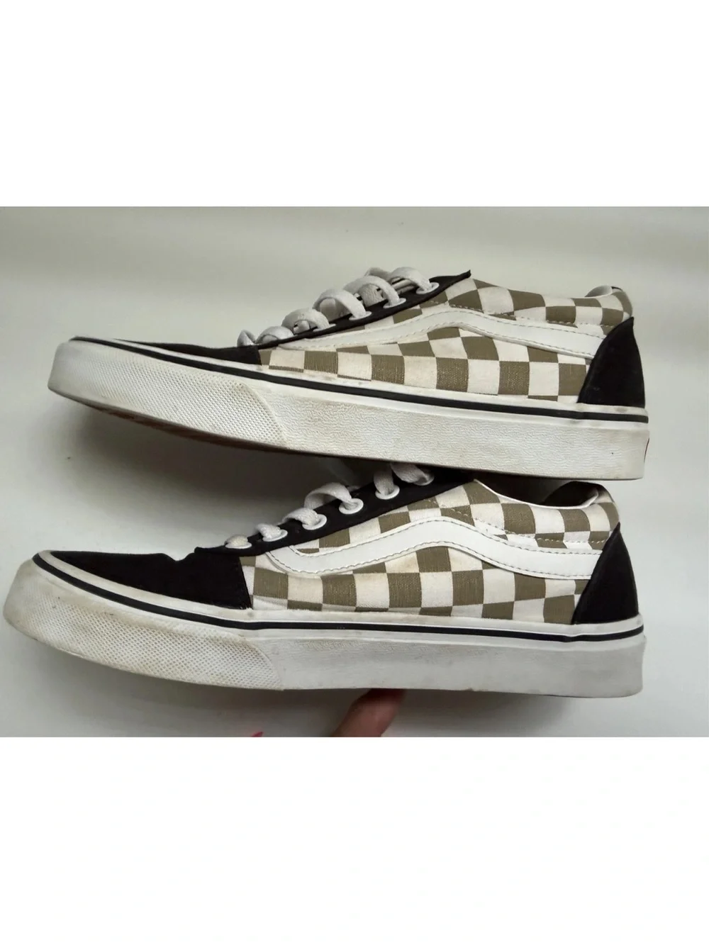 VANS Old Skool Checkered LowTop Sneakers Black White Beige- Women’s 7.5 - Mens 6